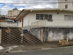 #90 - Casa para Venda em Poços de Caldas - MG - 2